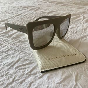QUAY AUSTRALIA CAFE RACER Sunglasses